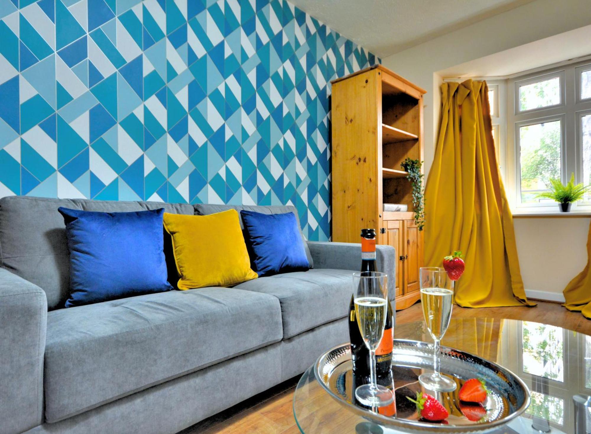 Manchester Townhouse By Bevolve - 4 Bedrooms - Free Parking Extérieur photo